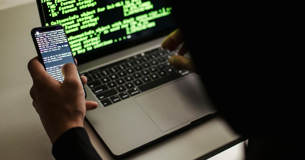 احتيال مراكز الاتصال: الذكاء الاصطناعي يزيد الضحايا عالميًا