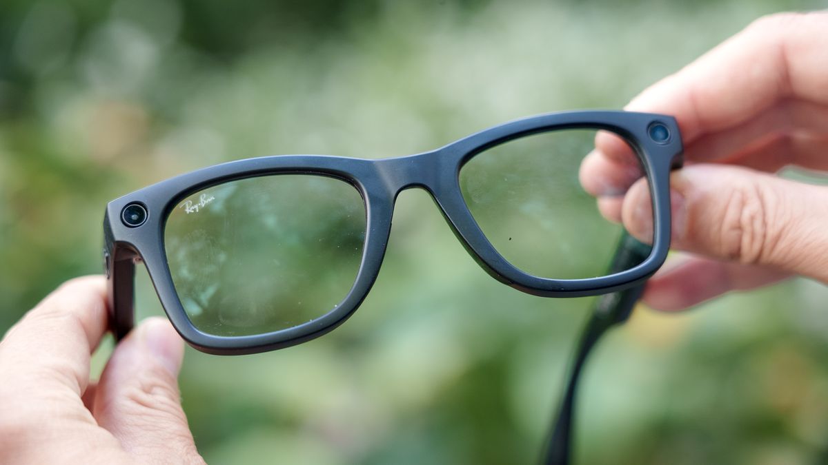 منظر أمامي لنظارات Meta Ray-Ban الذكية (الجيل الثاني)