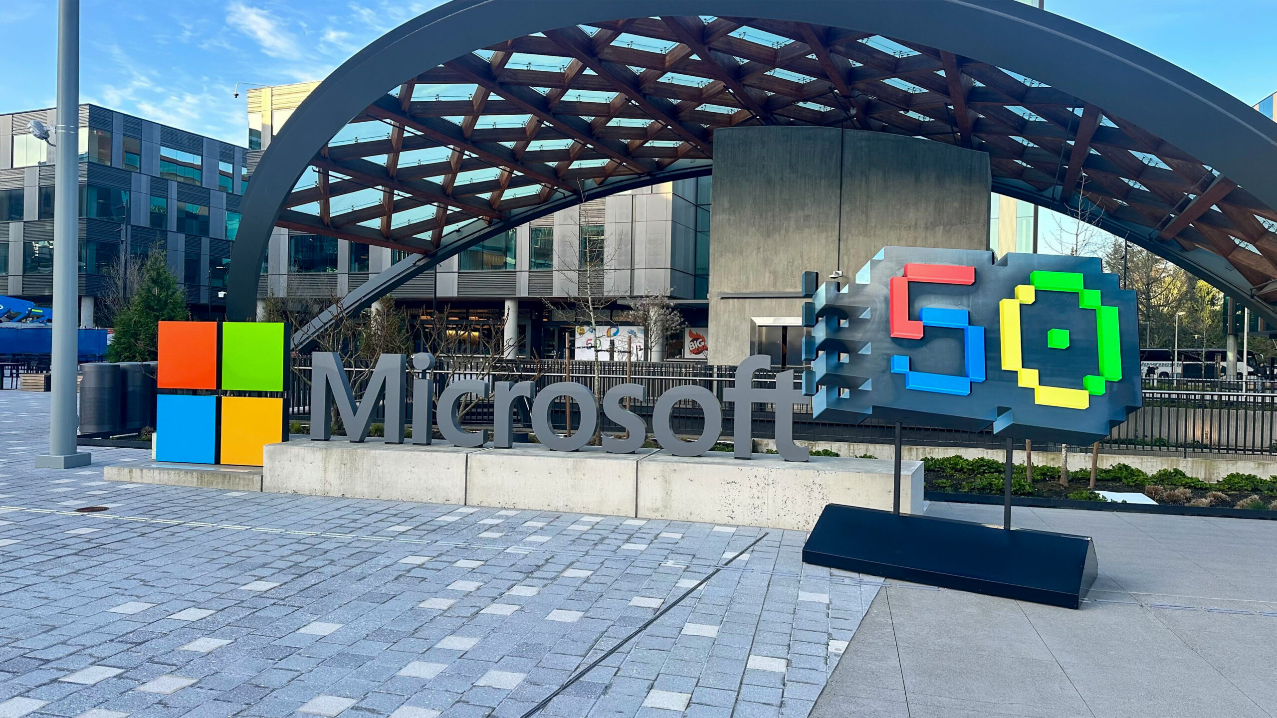 Microsoft celebra il suo 50° anniversario