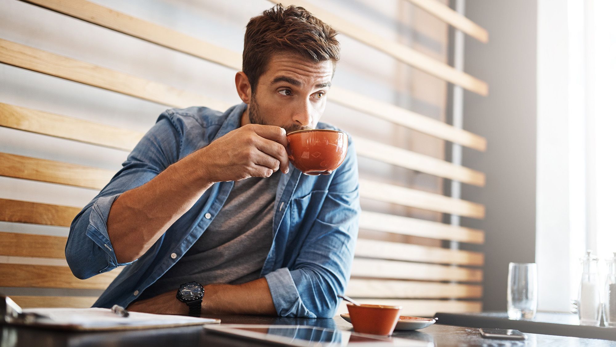 ChatGPTs Plan für die perfekte Café-Tour in diesem Kaffeemonat