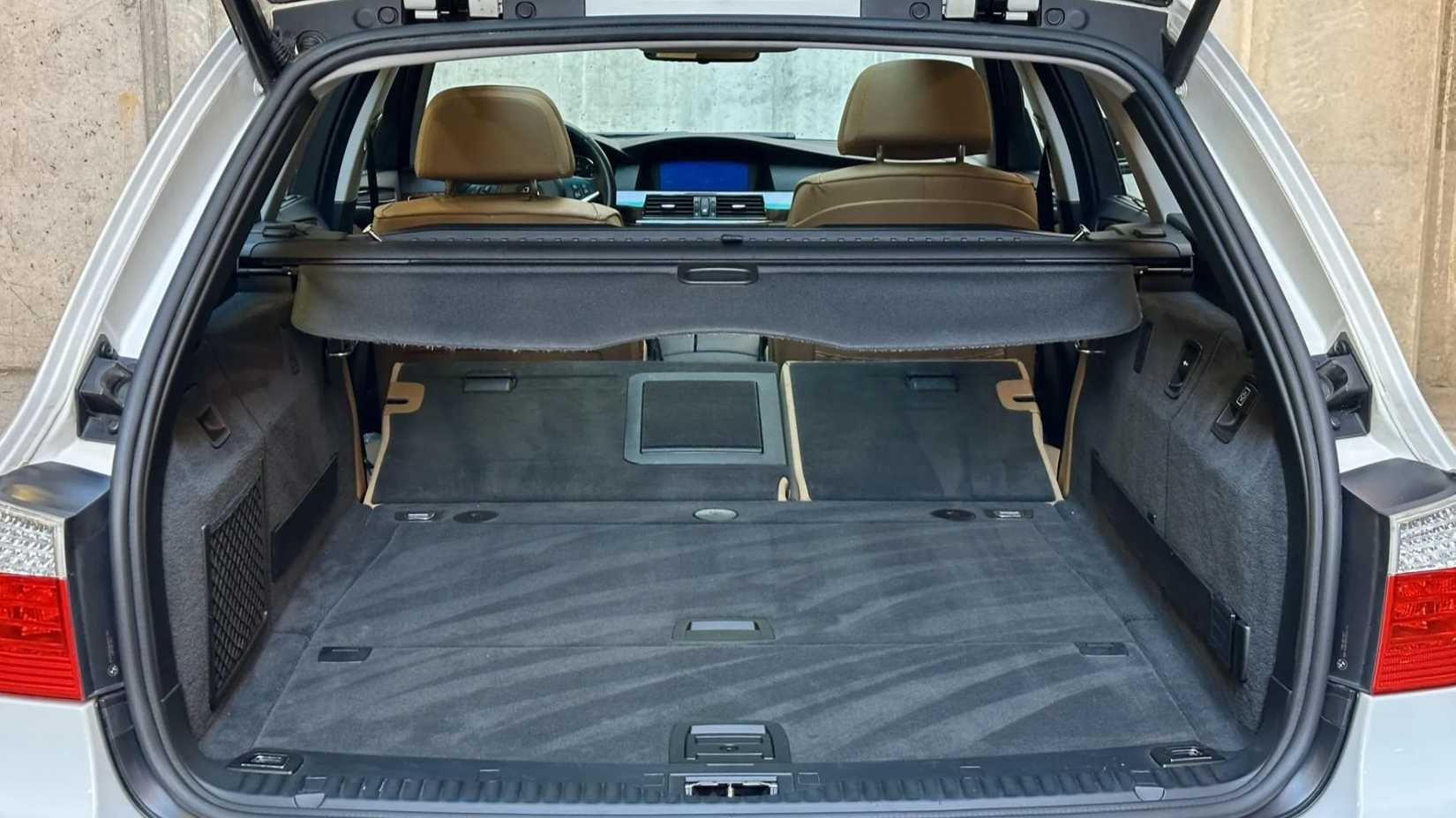 2010 BMW 535i xDrive wagon interior rear