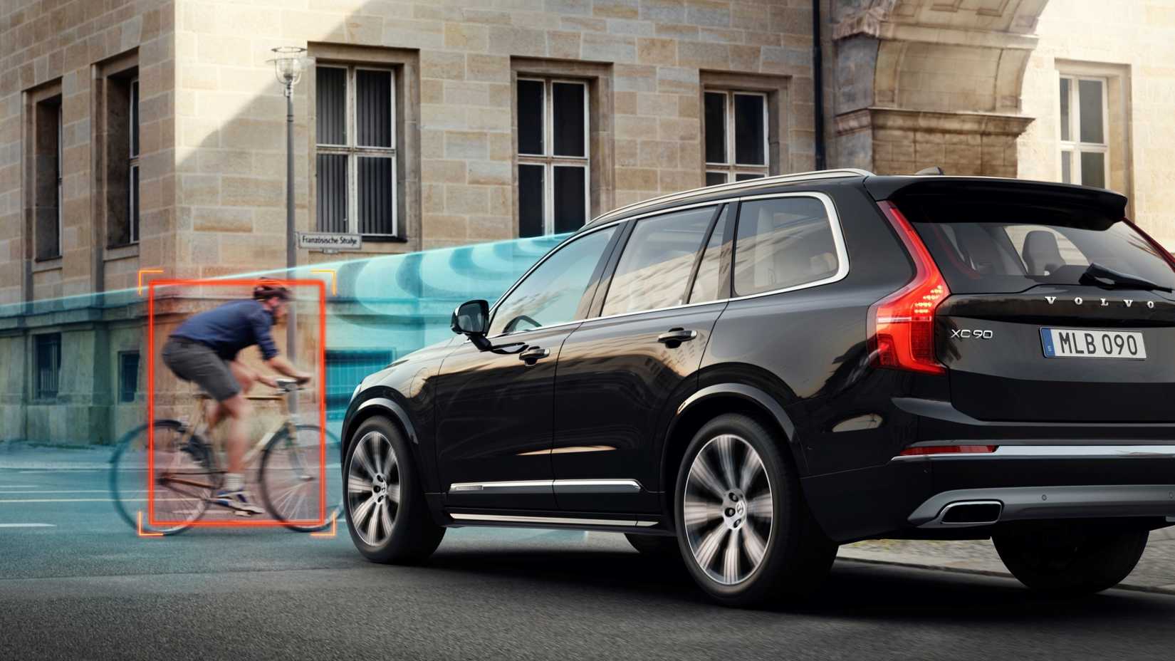 Volvo Pilot Assist (3)
