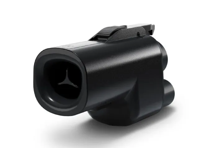 محول CCS إلى NACS لسيارات Honda و Acura الكهربائية للشحن في محطات Tesla Superchargers.