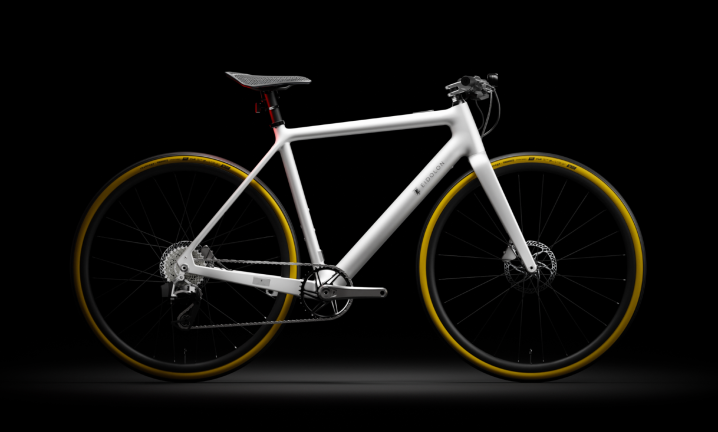 Ponomarets EIDOLON bespoke ebike in white right sideview.