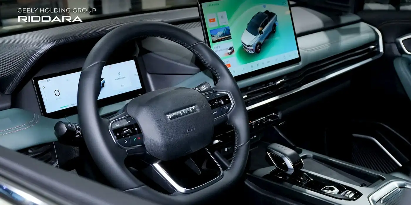 Chinese-electric-pickup-global-interior