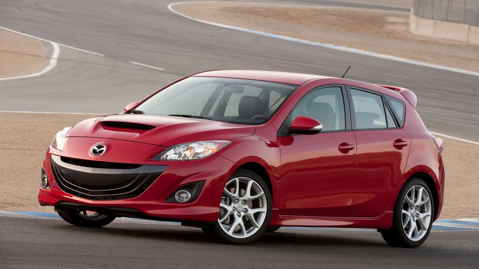 2010 Mazda MazdaSpeed 3 - front 3/4 angle