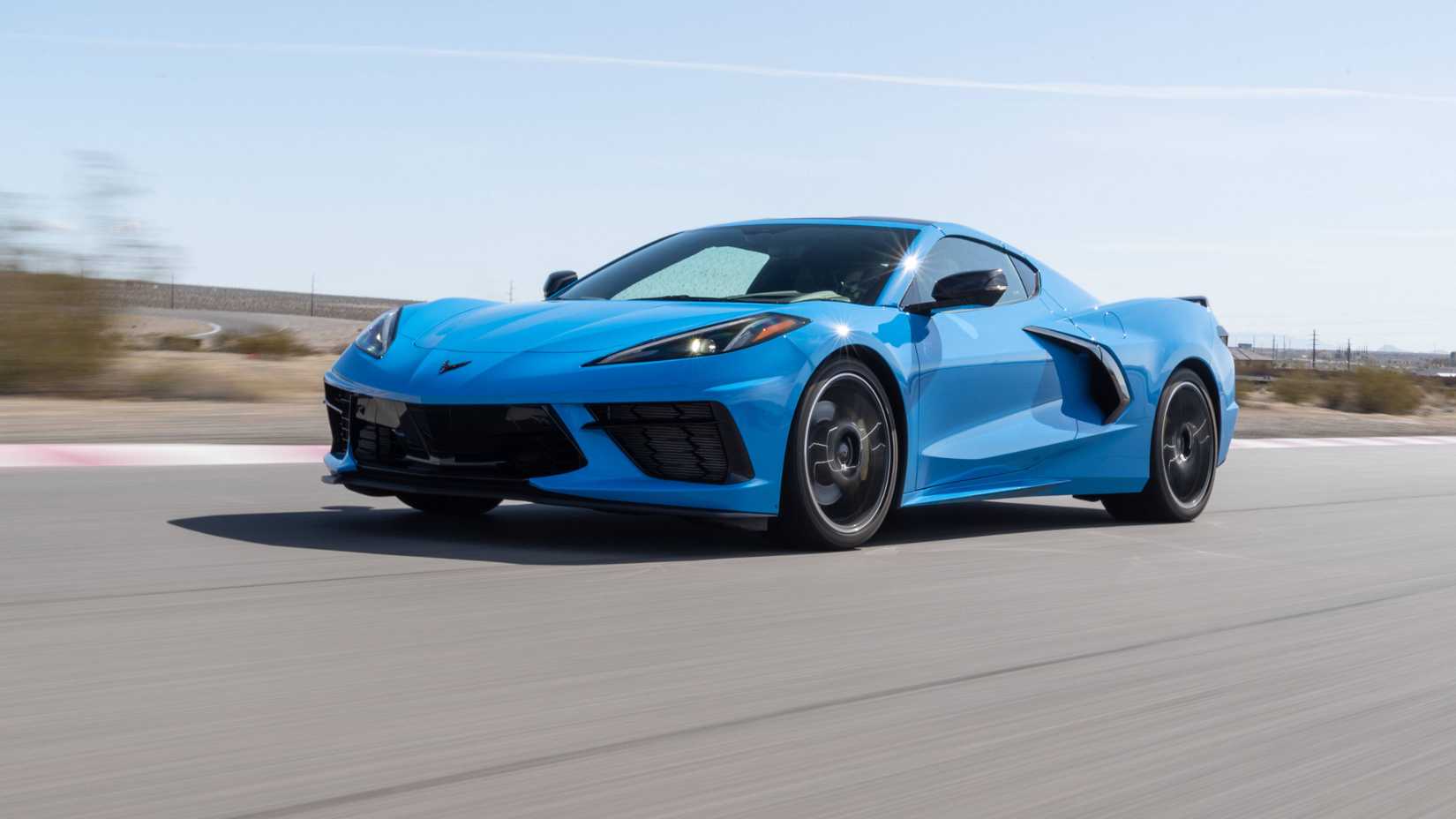 2026 Chevrolet Corvette Stingray action (3)