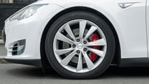صور لسيارة Tesla Model S P85D الأصلية موديل 2015