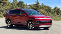 مراجعة هيونداي أيونيك 9 ليميتد AWD موديل 2026