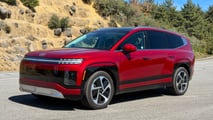 مراجعة هيونداي أيونيك 9 ليميتد AWD موديل 2026
