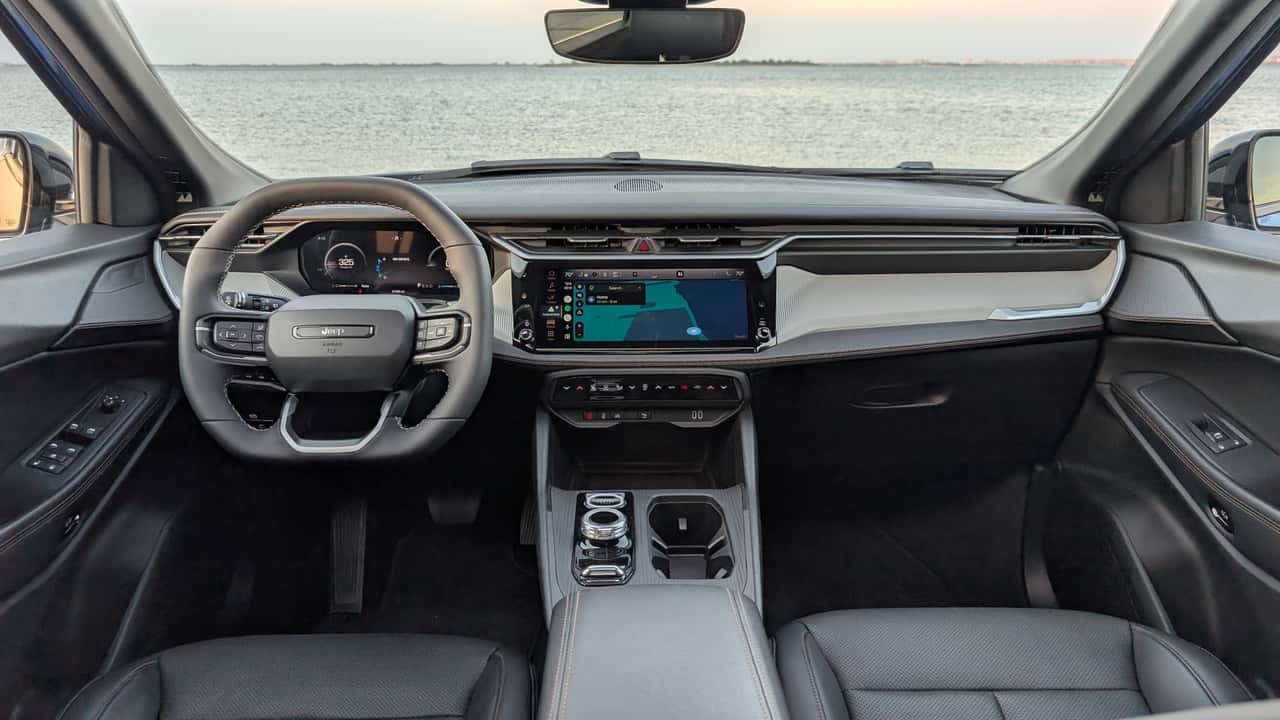 2026 Jeep Cherokee الهجينة