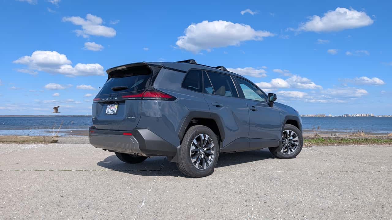 تويوتا RAV4 2026