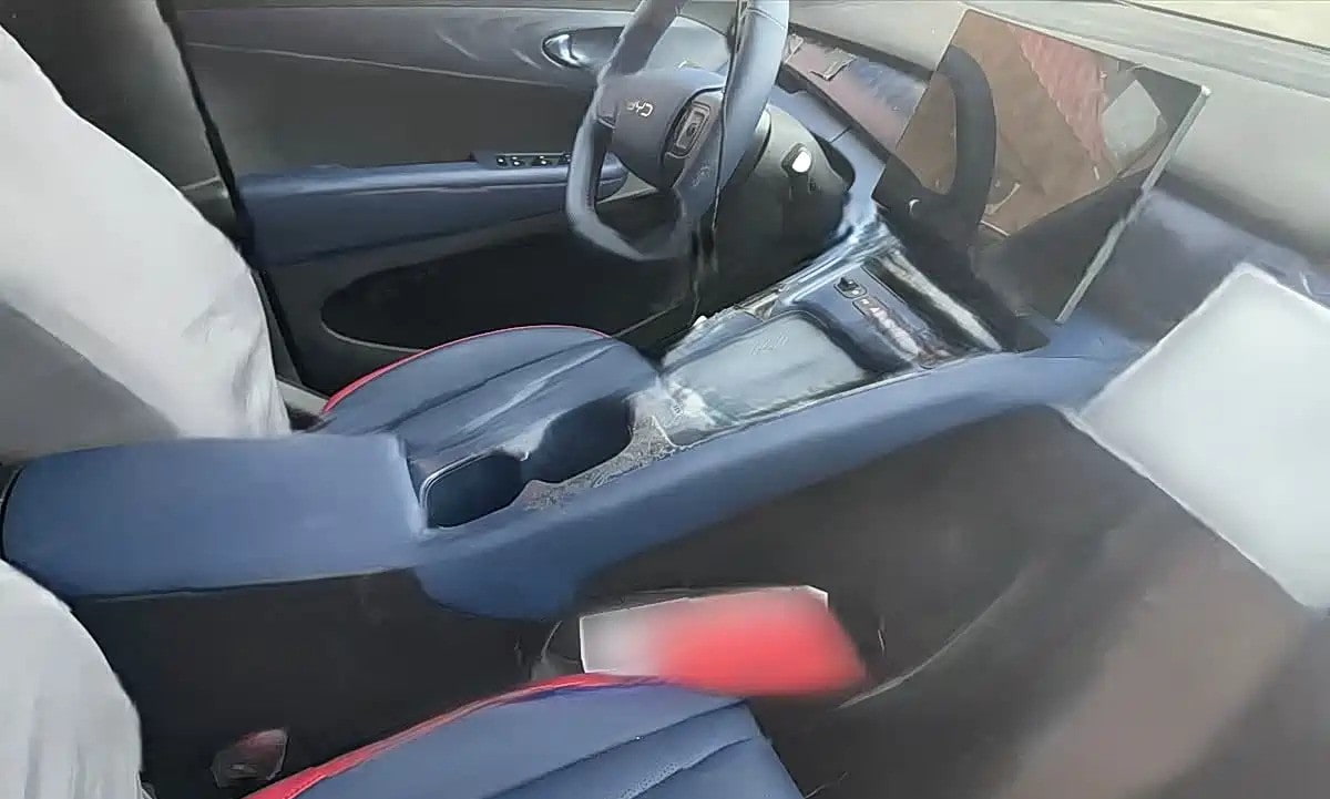 نظرة أولى على مقصورة BYD سيجول الكبرى