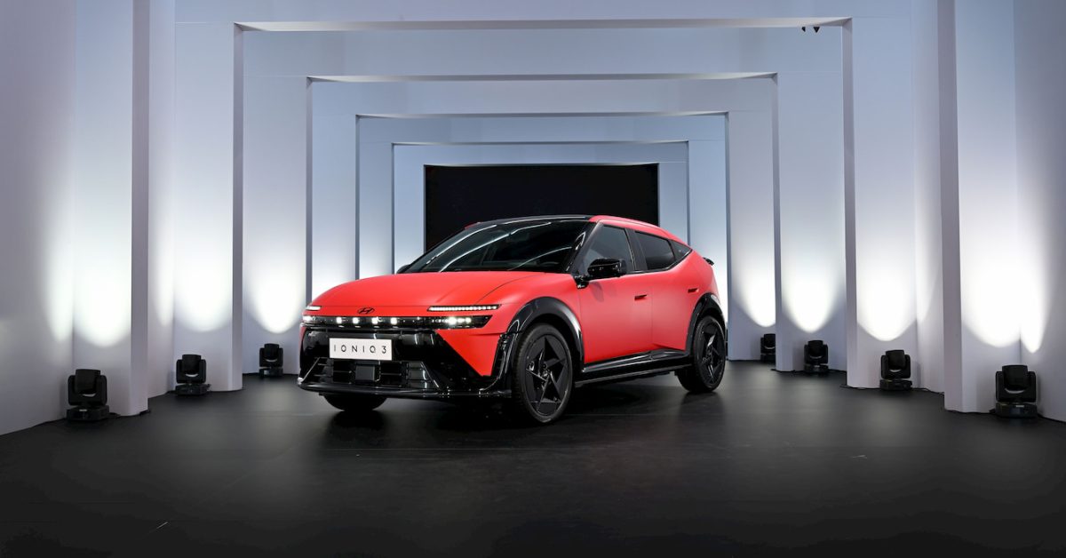 هيونداي تفتح طلبات IONIQ 3 الكهربائية بسعر يبدأ من 30,000 دولار