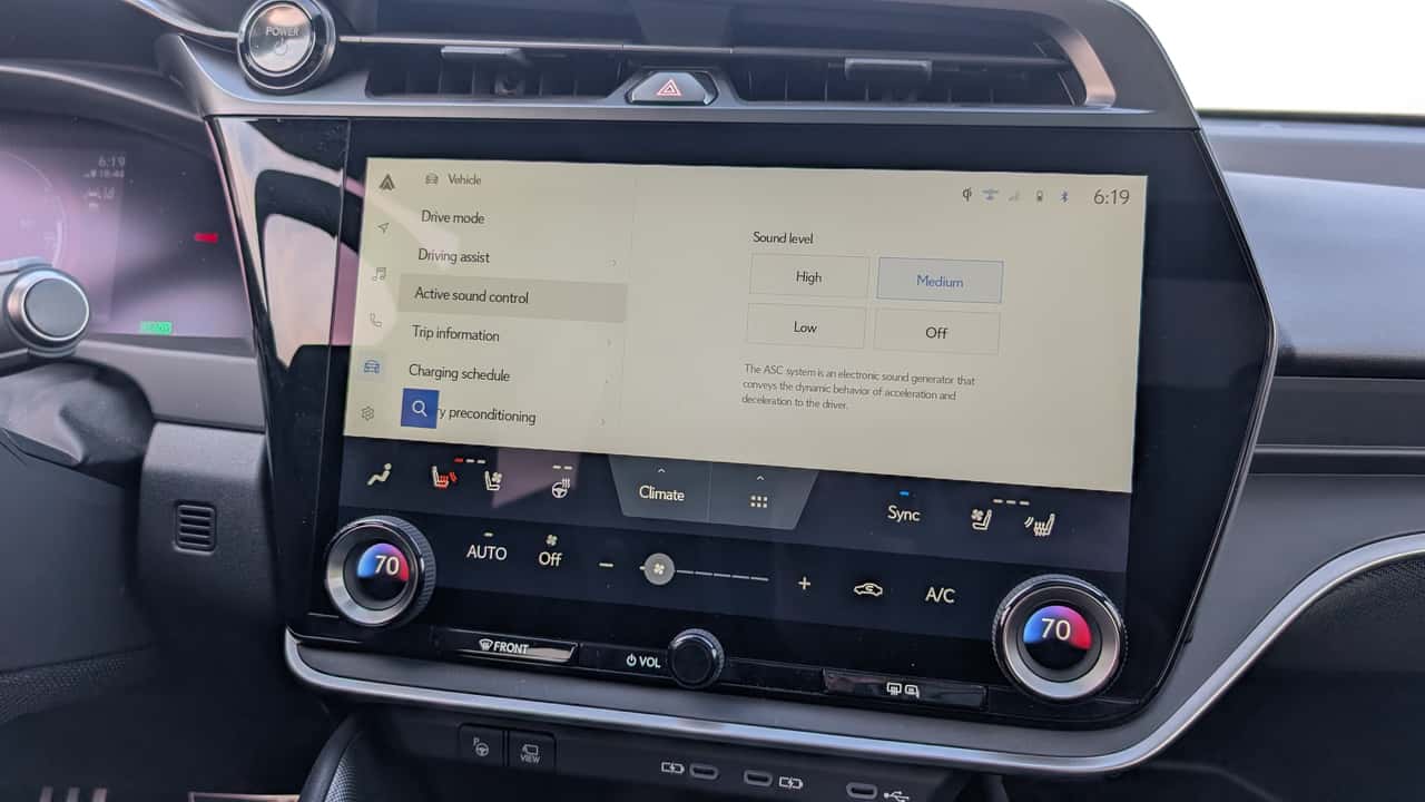لكزس RZ 550e F سبورت