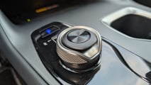 لكزس RZ 550e F Sport