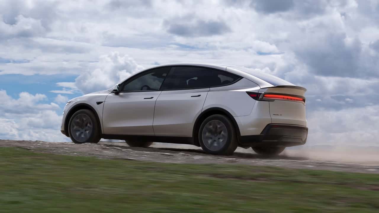 Tesla Model Y L