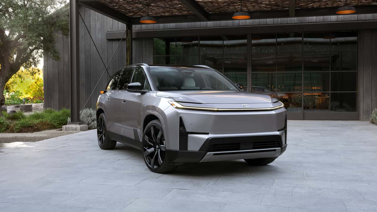 Toyota Highlander EV 2027