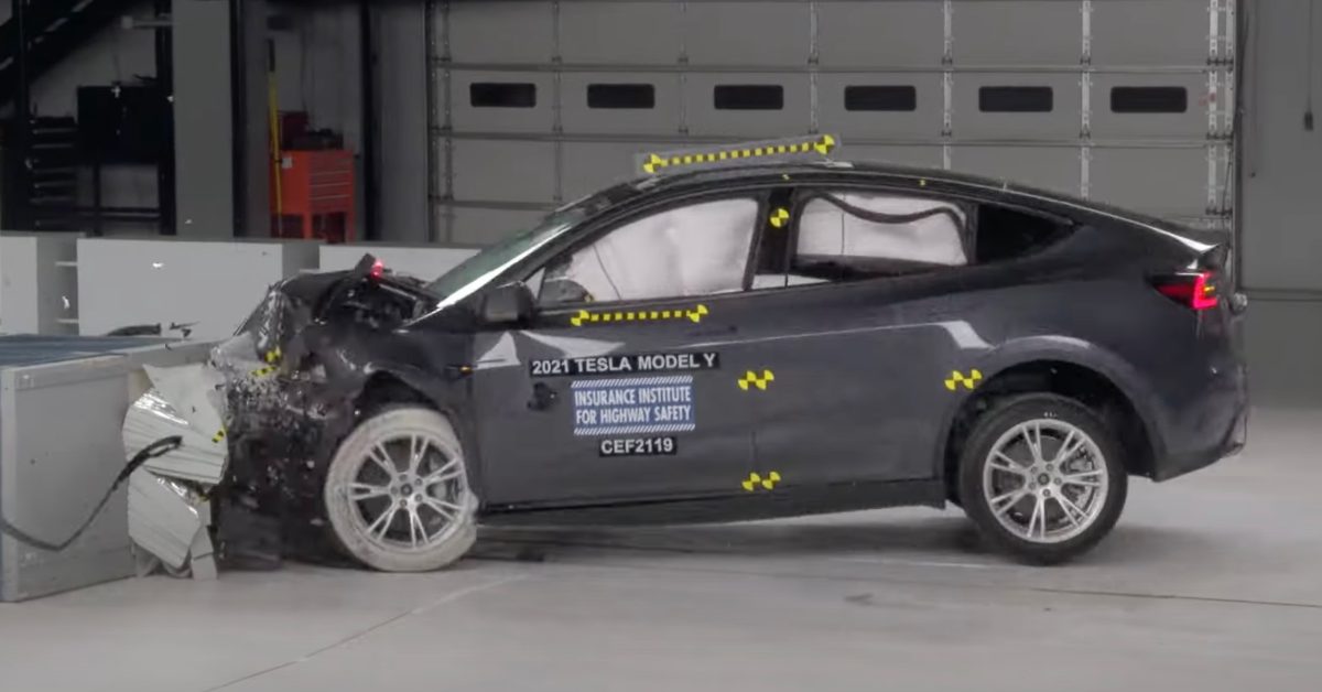De verborgen data van Tesla Autopilot en dodelijke FSD-ongelukken worden bijgehouden.