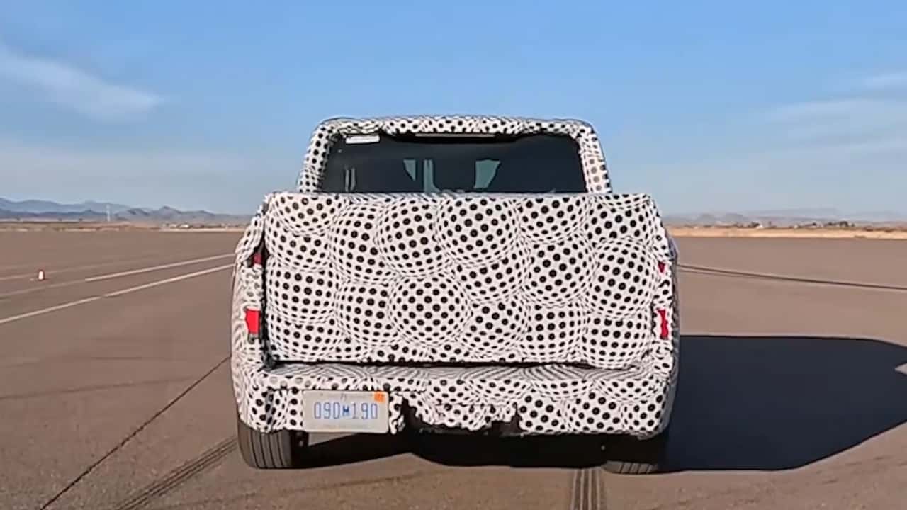 شاحنة بيك أب كهربائية من Ford بسعر 30,000 دولار من المقرر طرحها العام المقبل.