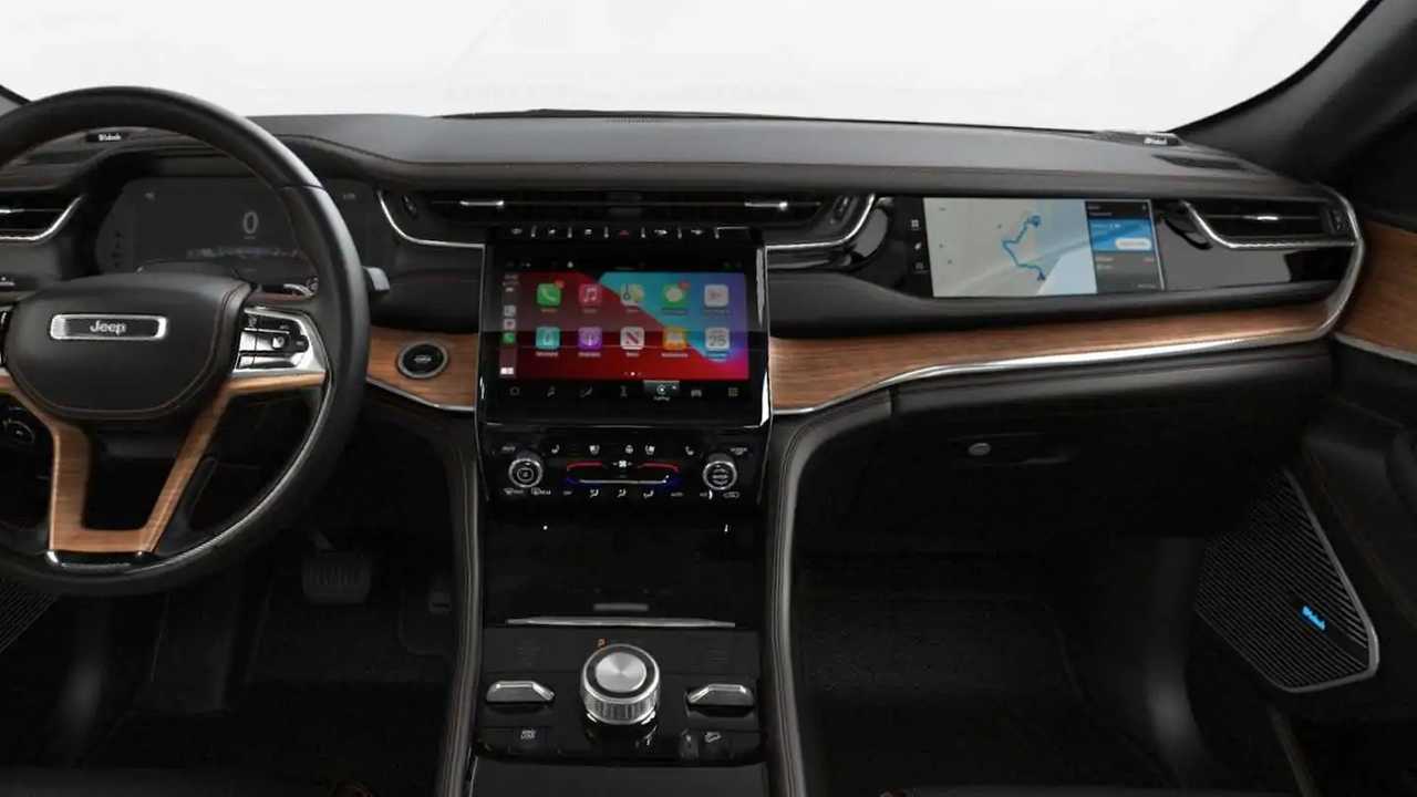 شاشة الراكب الأمامية في Grand Cherokee L