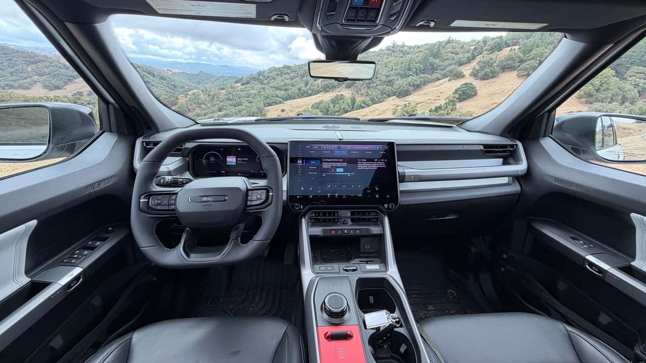 تجربة القيادة الأولى لـ Jeep Recon