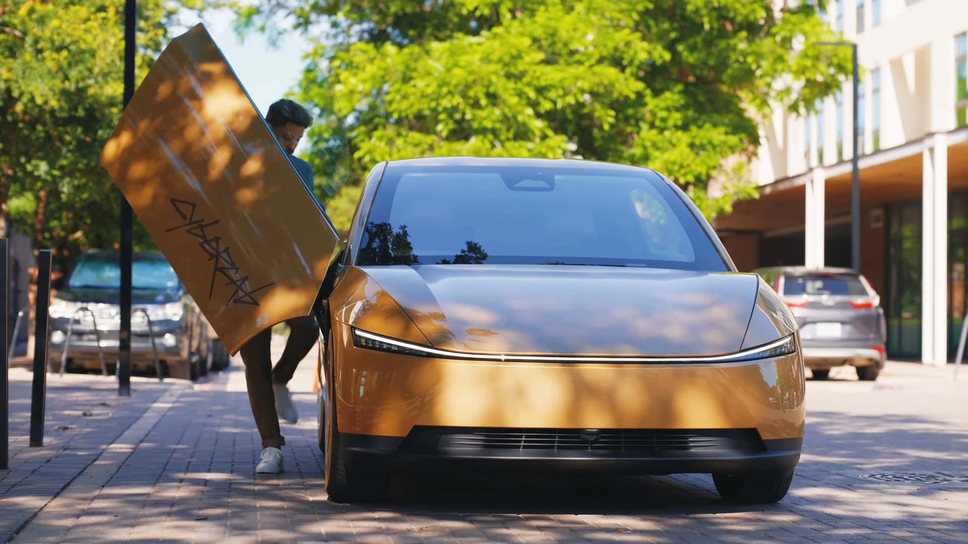 Tesla Cybercab تبدأ رحلات Robotaxi مدفوعة: قدراتها وحدودها