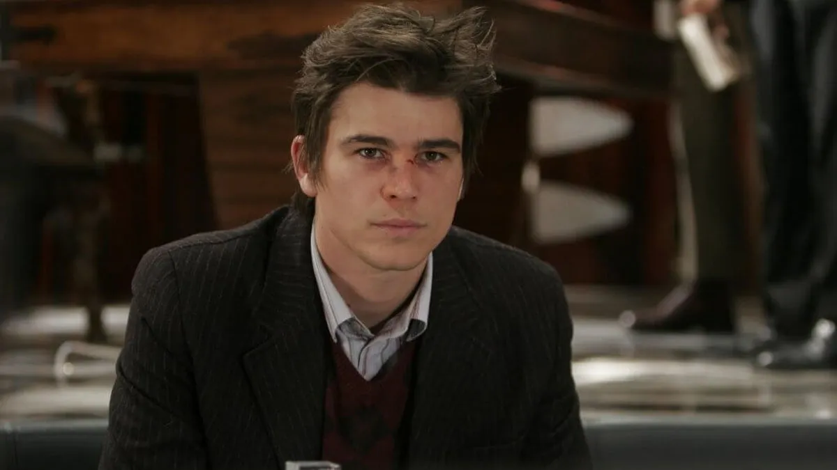 Josh Hartnett in Lucky Number Slevin.