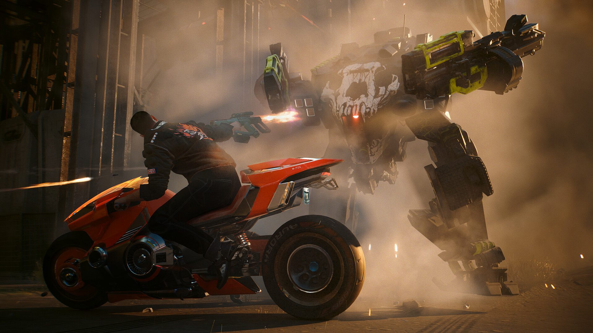 الشخصية V تقود دراجة نارية وتطلق النار على روبوت ميكانيكي في لعبة Cyberpunk 2077: Phantom Liberty.