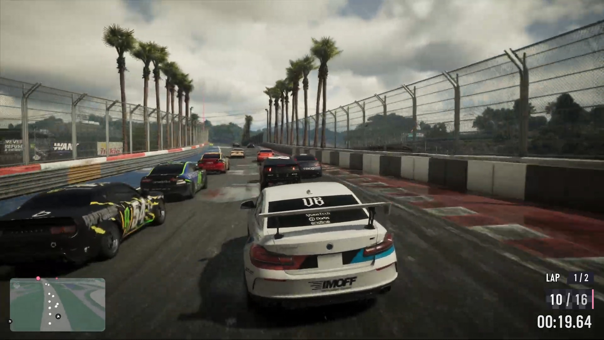 سيارات GTA 6 الجديدة التي تظهر فيها سيارات سباق متنوعة