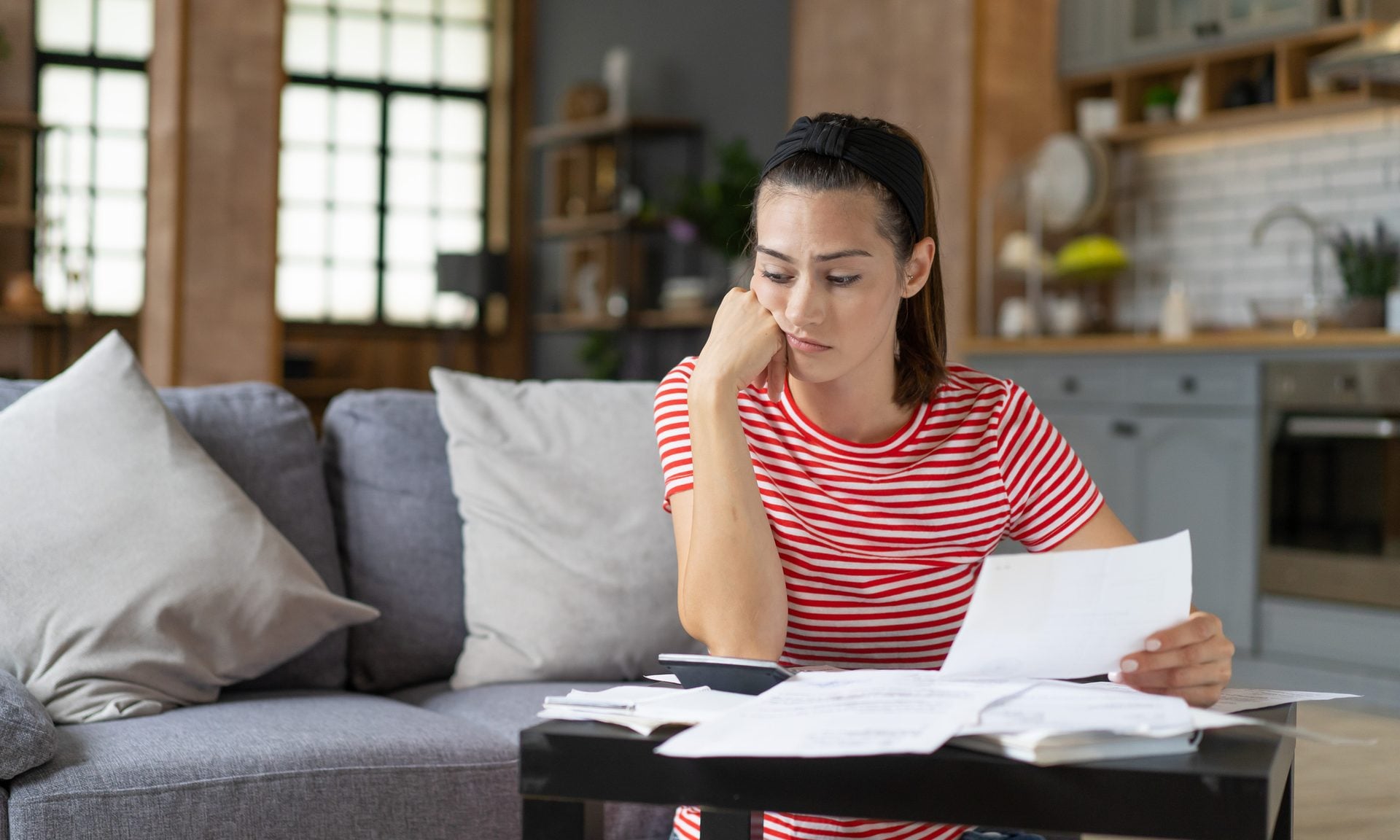 6 manieren om financiële stress te verminderen: Hoe om te gaan met onzekere tijden