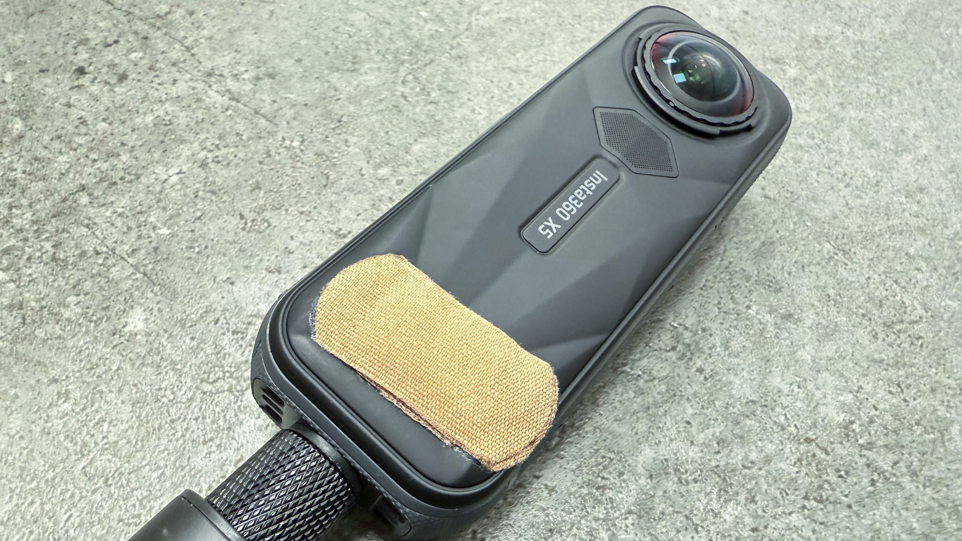 Kanada'da Insta360 X5 360 derece kamera kullanarak Kuzey Işıklarını fotoğraflamak.