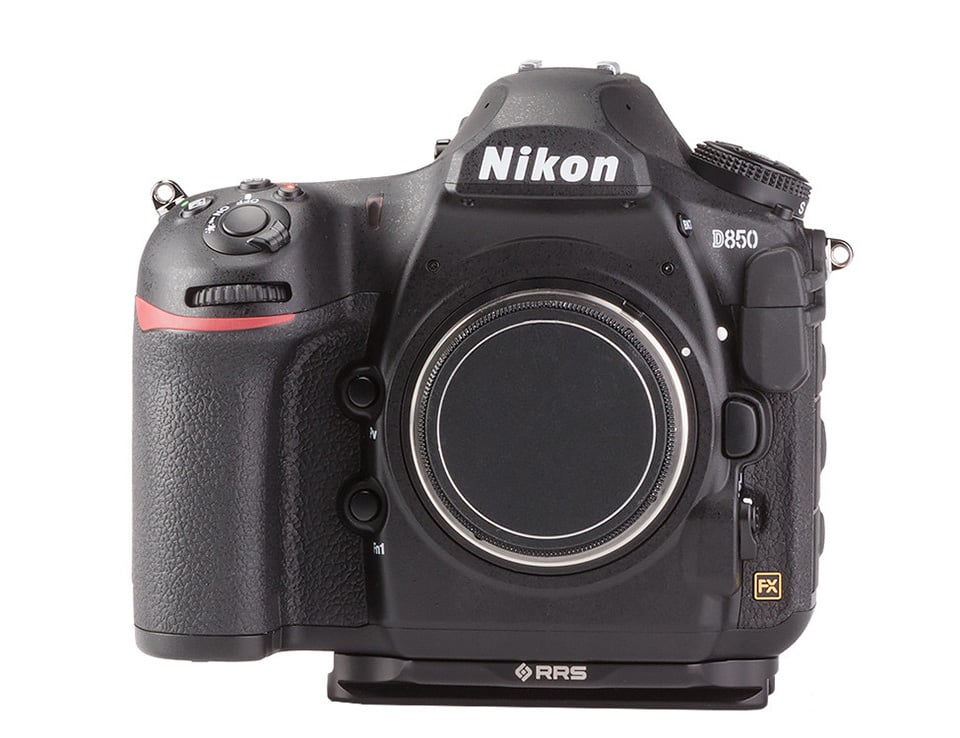 كاميرا Nikon D850 مع لوحة RRS