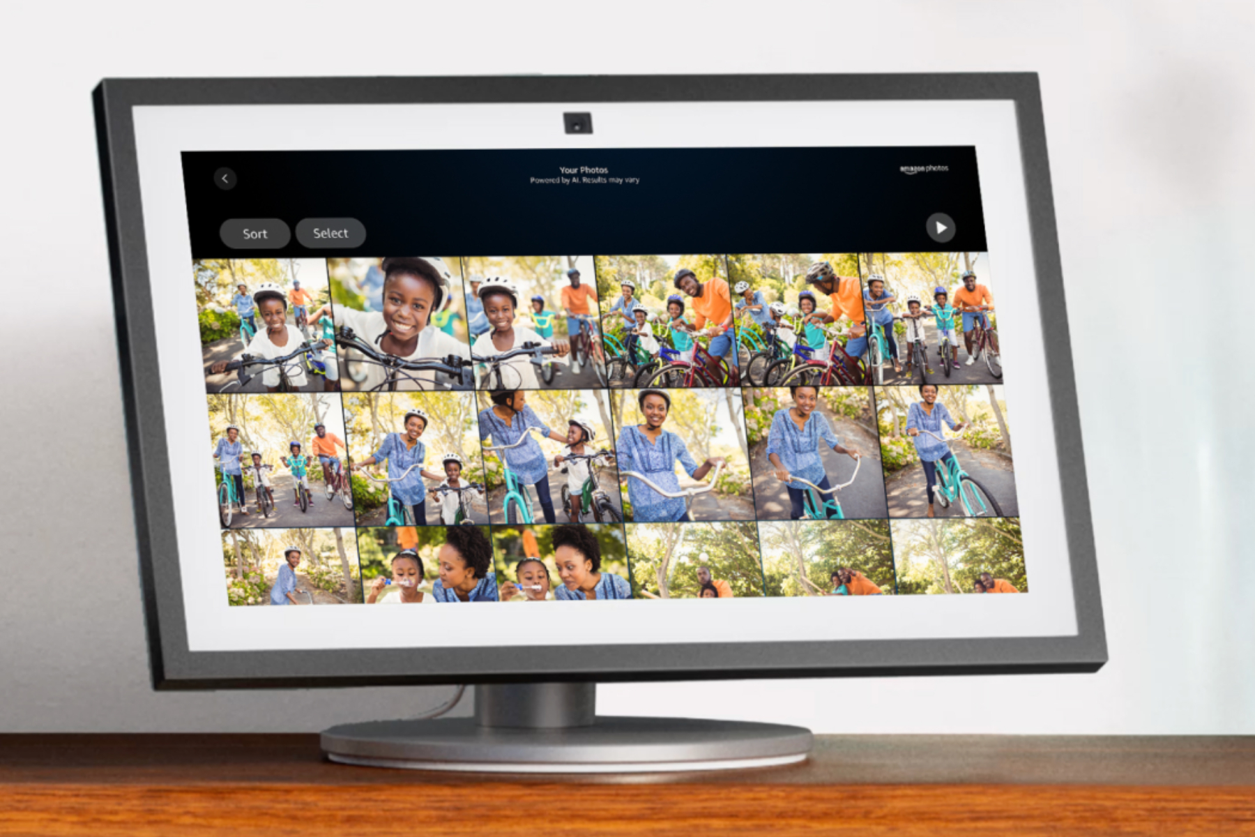 التحكم في المعرض باستخدام مساعد Alexa+.