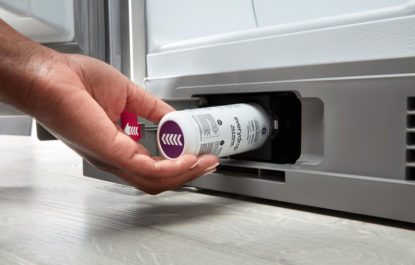 تغيير فلتر ثلاجة GE