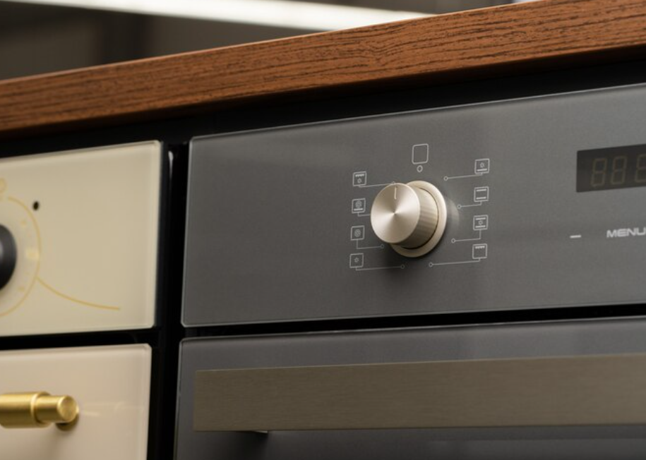 ميكروويف لا يعمل: الأسباب والحلول