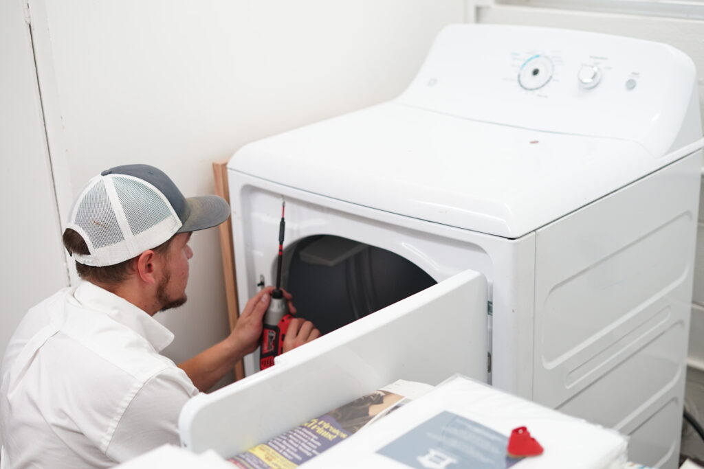 لماذا لا يسخن مجففك؟ الأسباب الشائعة