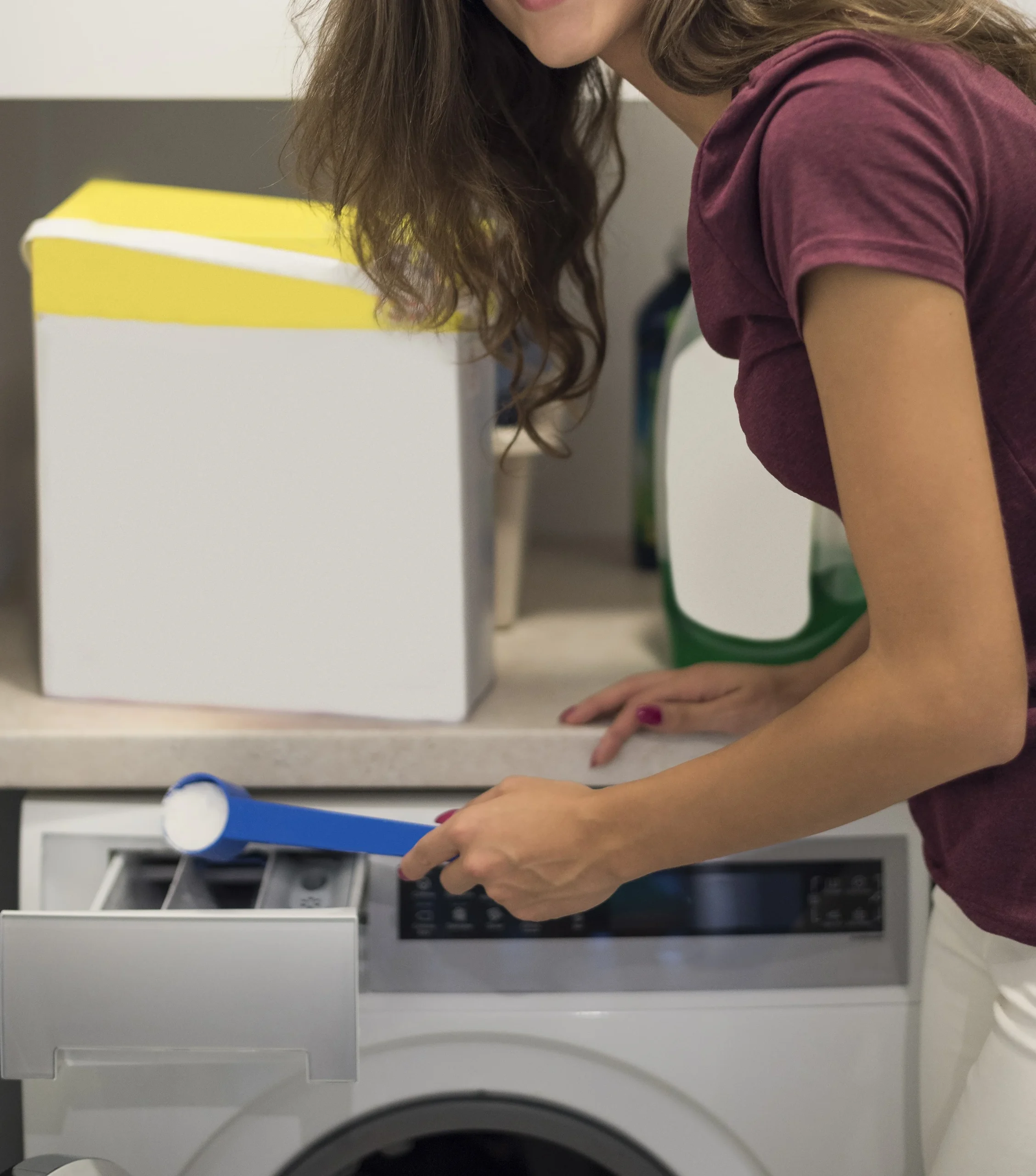 حل مشكلة رمز الخطأ F9E1 في غسالة Maytag