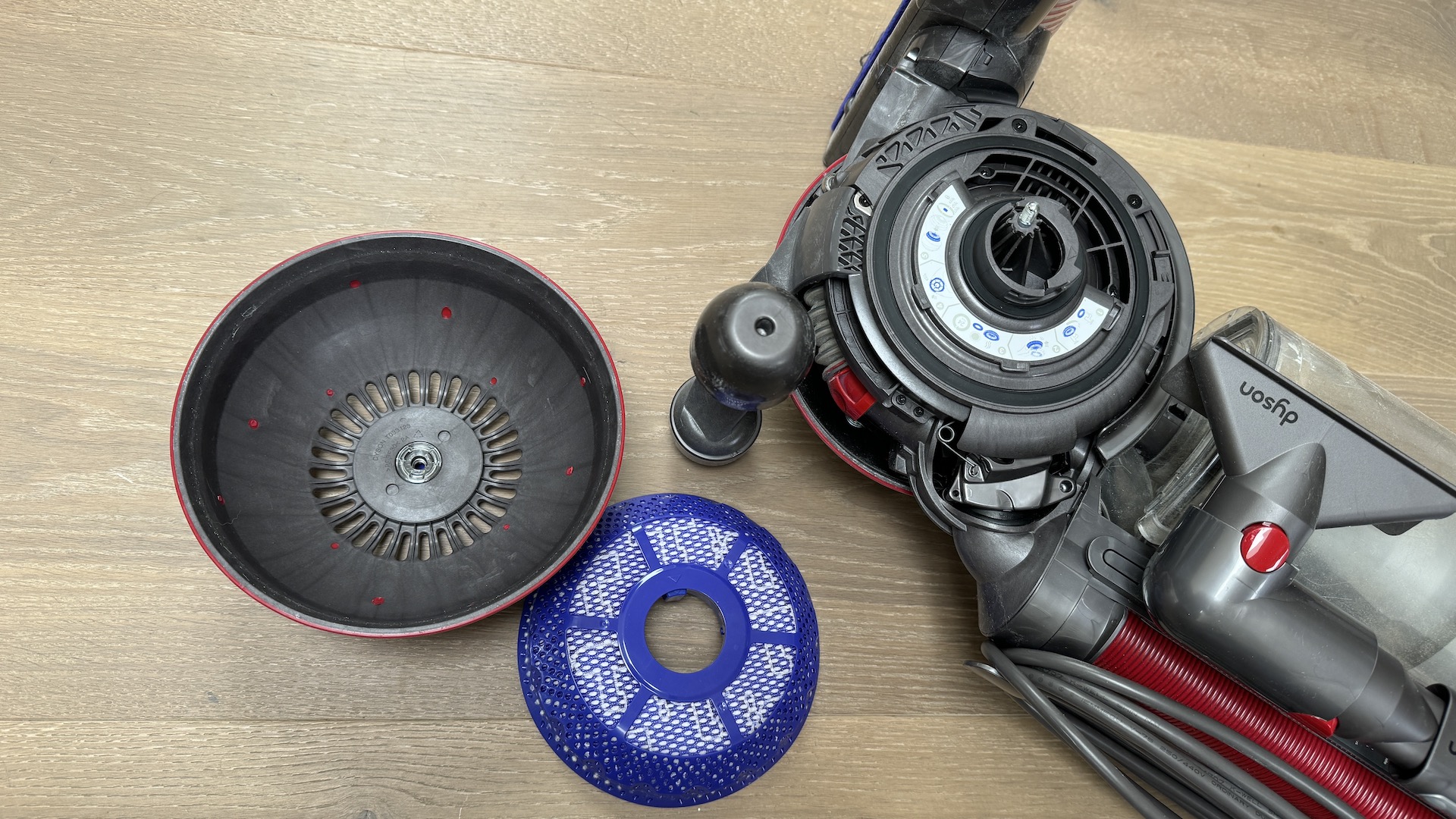 مكنسة Dyson Ball Animal 3