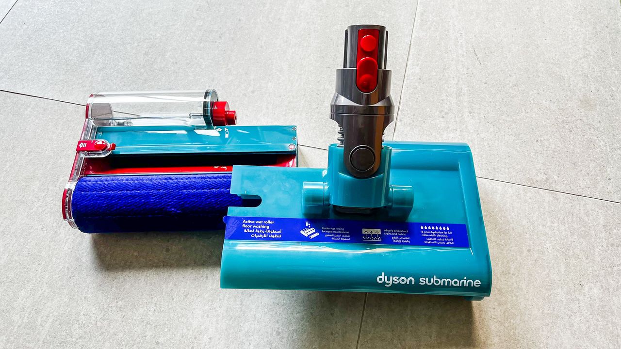 Dyson V15s Detect Submarine Nasstrommelkopf in Einzelteile zerlegt