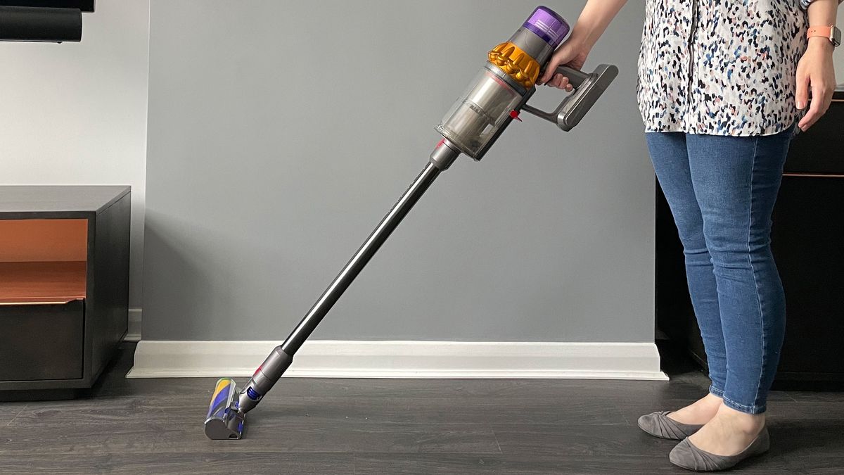 مكنسة Dyson V15 Detect