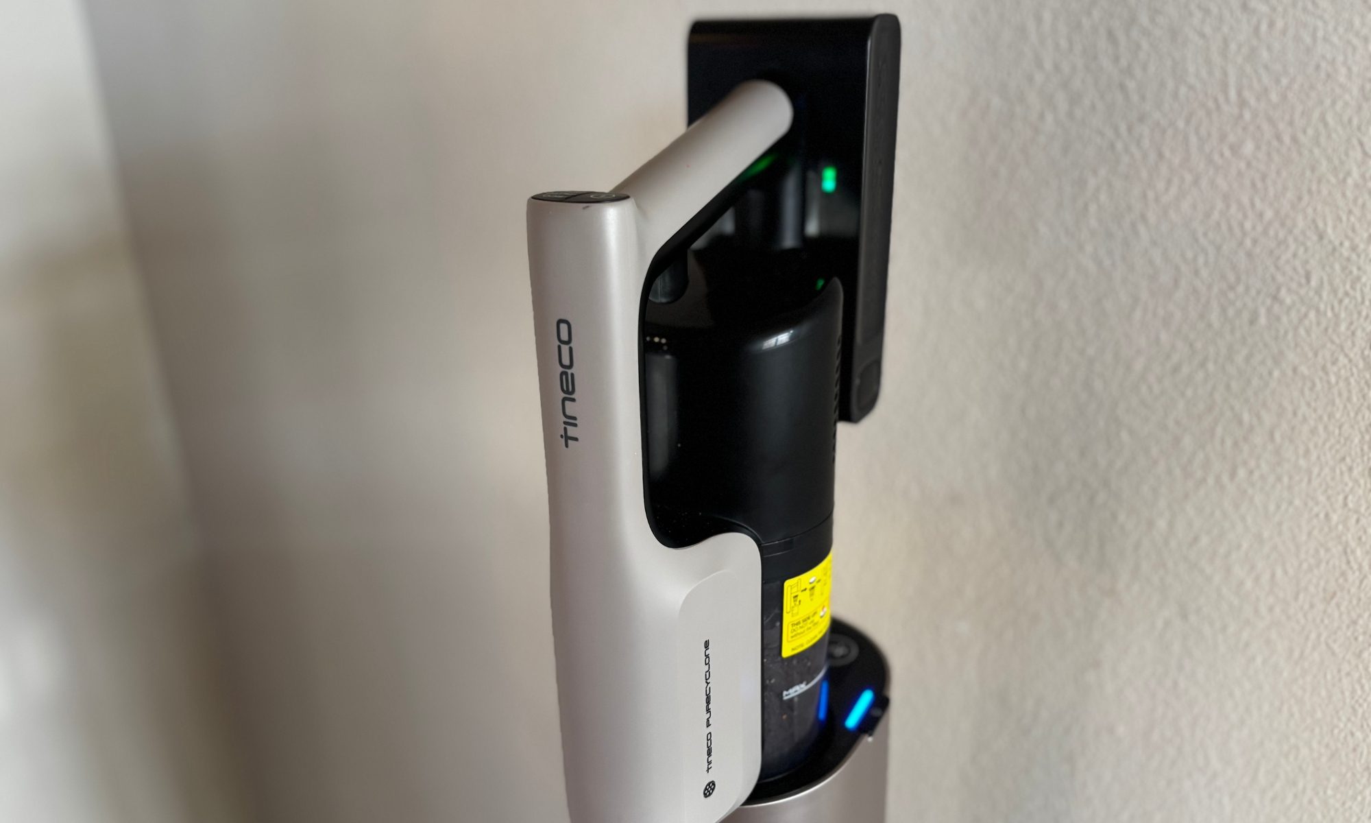 مكنسة Tineco Pure One Station 5 Pro الكهربائية