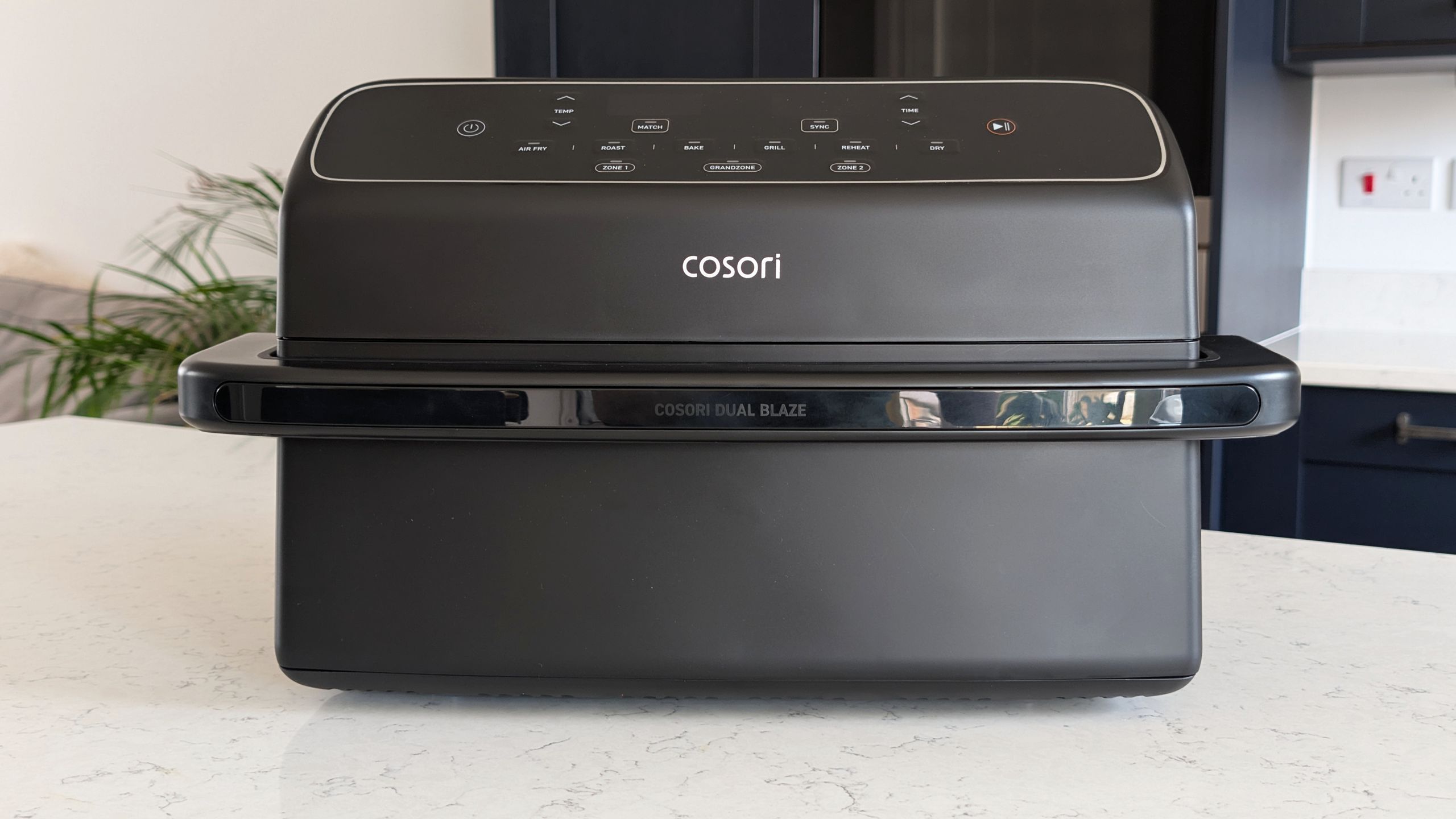 Cosori Dual Blaze Twinfry Compact: قدرات تتخطى القلاية الهوائية