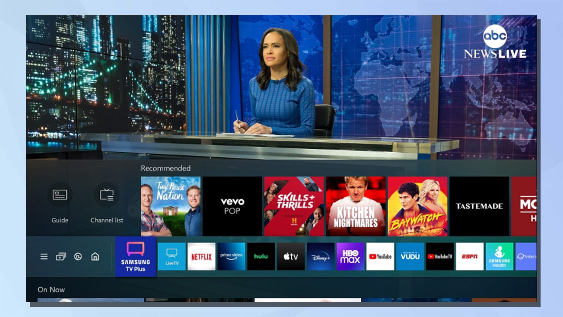لقطة شاشة لتطبيق Samsung TV Plus على تلفزيون Samsung بخلفية زرقاء