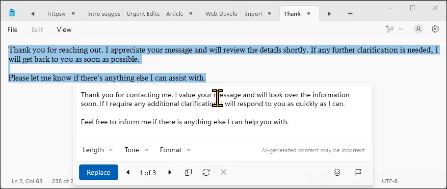 Notepad AI rewrite feature in action