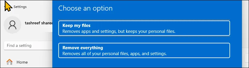 شاشة اختيار خيار إعادة ضبط هذا الكمبيوتر على Windows 11
