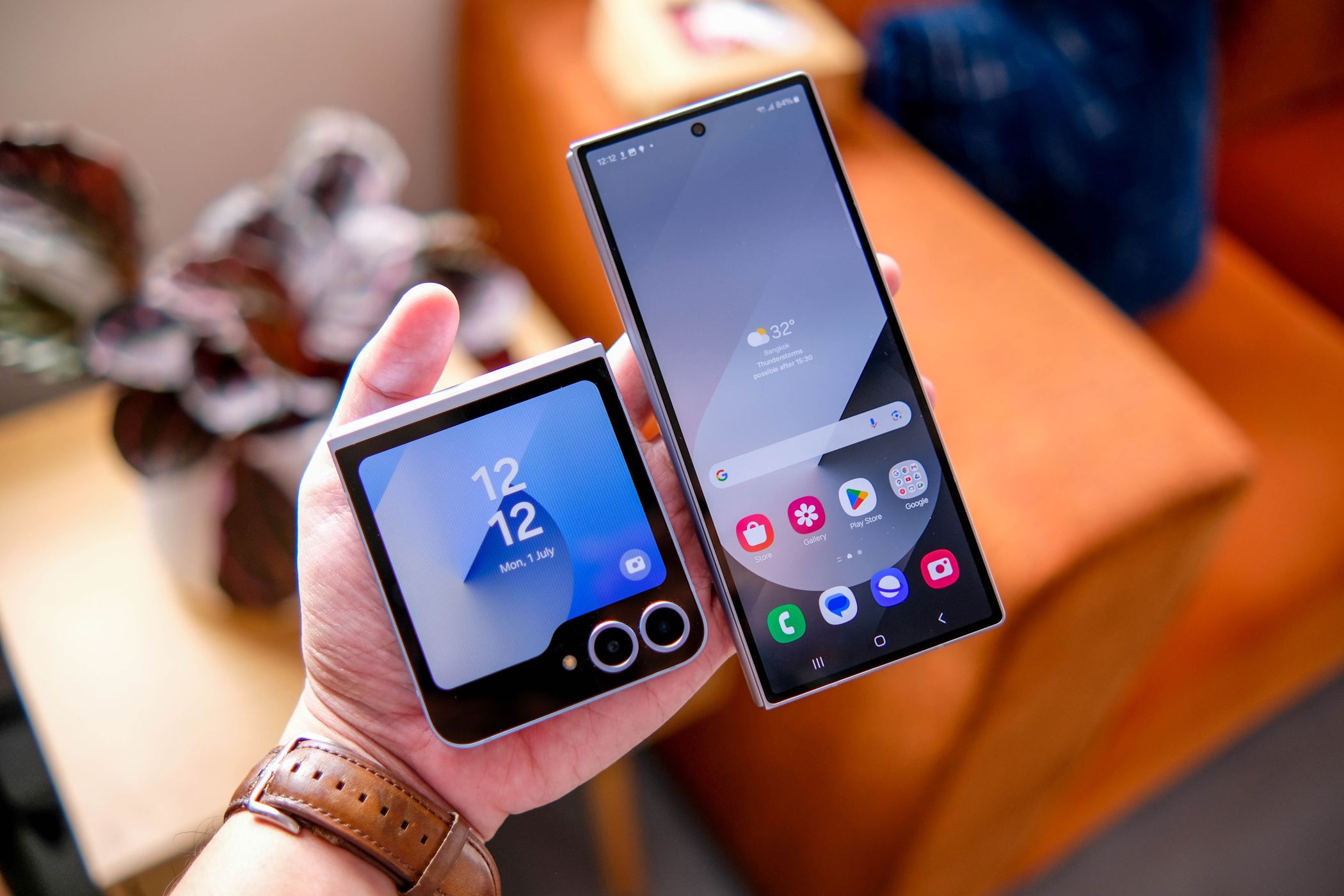 samsung Galaxy Z Fold 6 5G and Z Flip 6 5G in hand