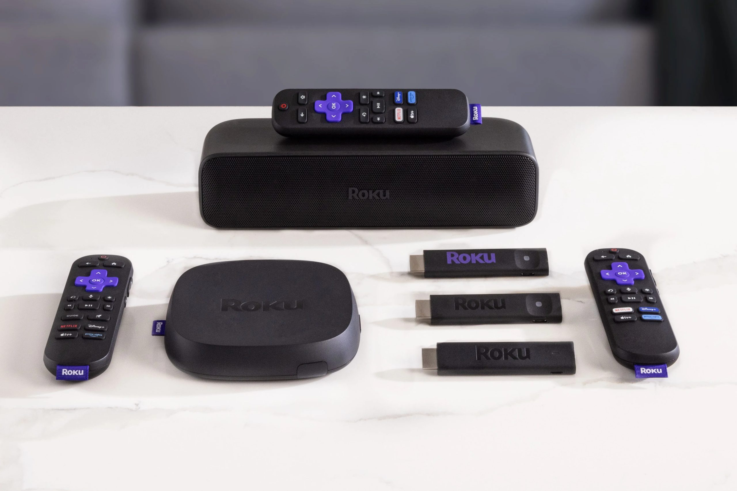 تشكيلة أجهزة Roku لبث المحتوى لعام 2025.