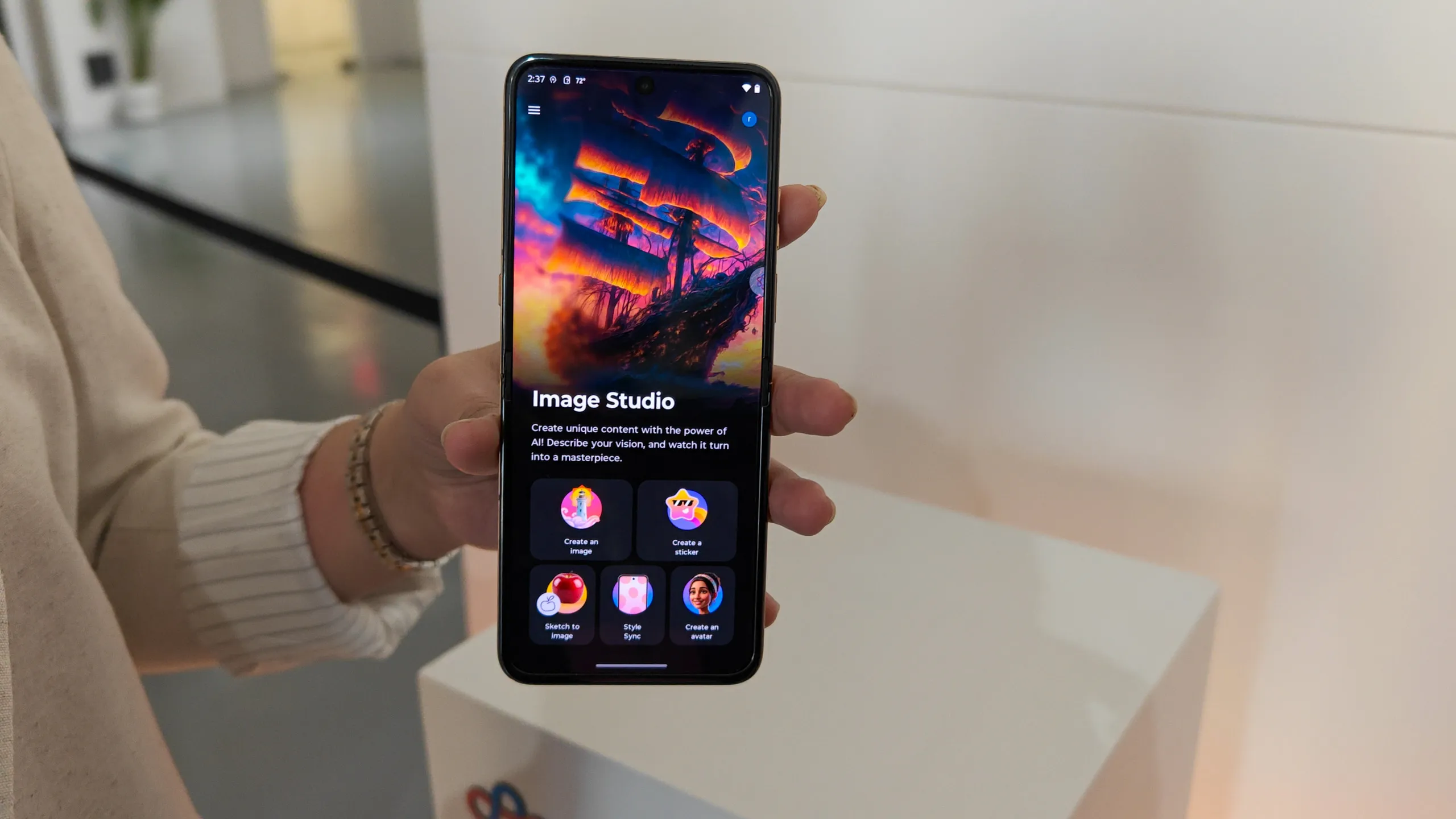 Image Studio in Moto AI 2.0 on the Razr 2025 series
