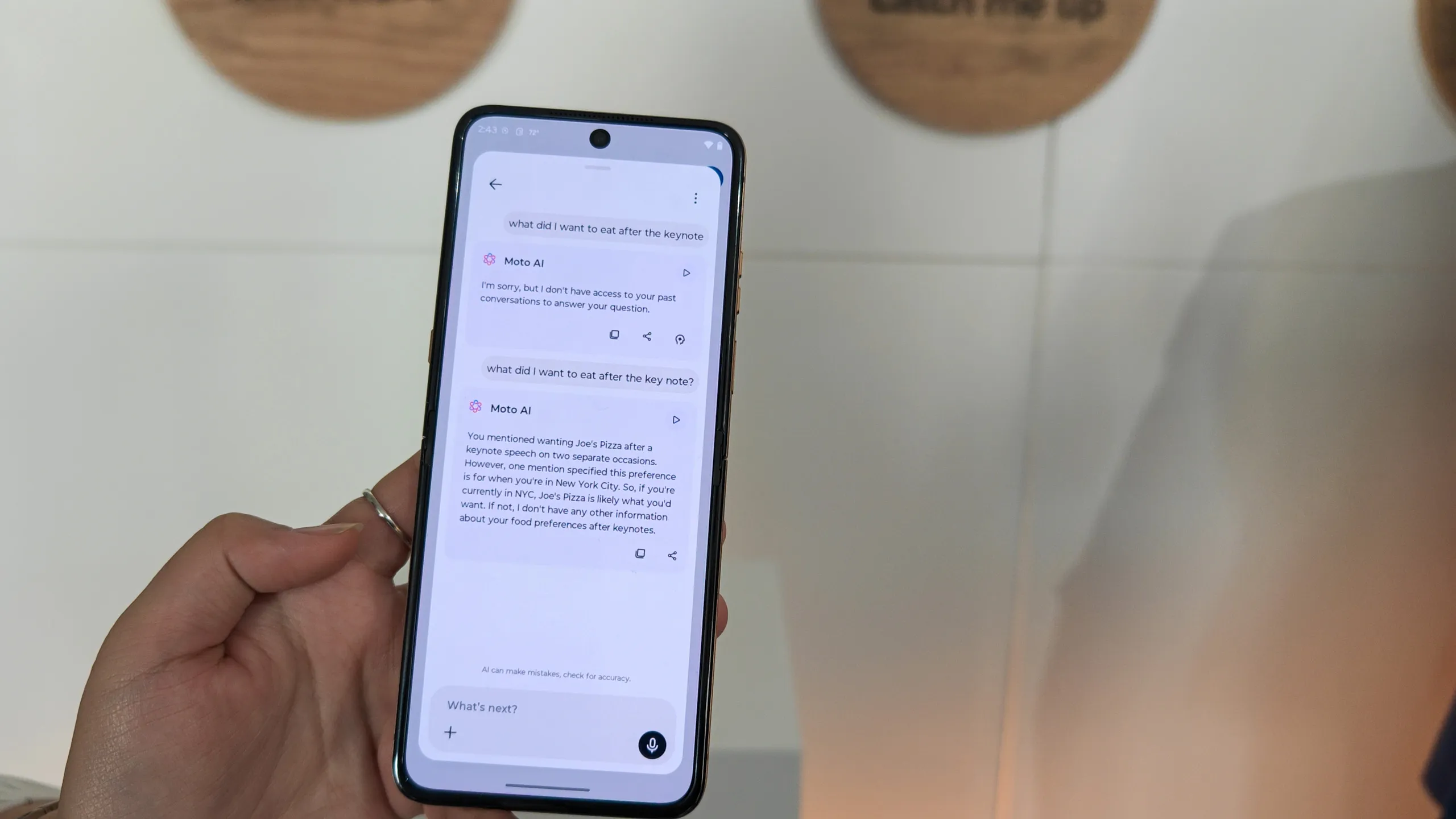 The new Remember This in Moto AI 2.0 on the Razr 2025 series